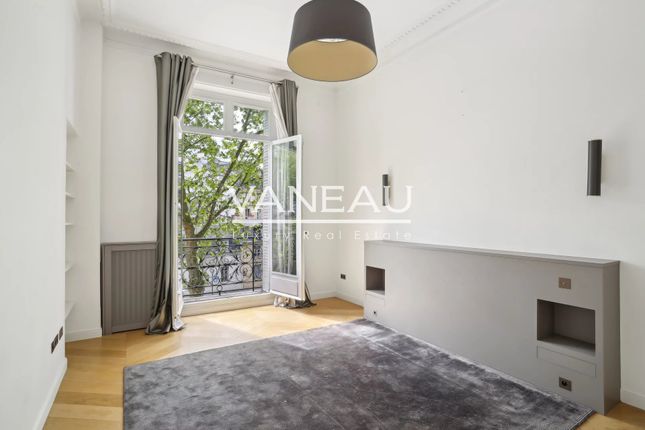 Apartment for sale in Street Name Upon Request, Paris 7Ème, Fr