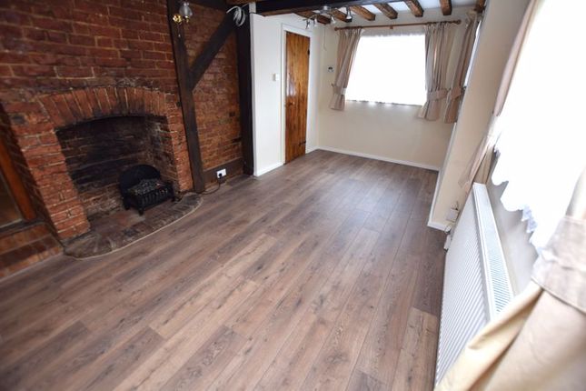 Cottage to rent in South Street, Barming, Maidstone
