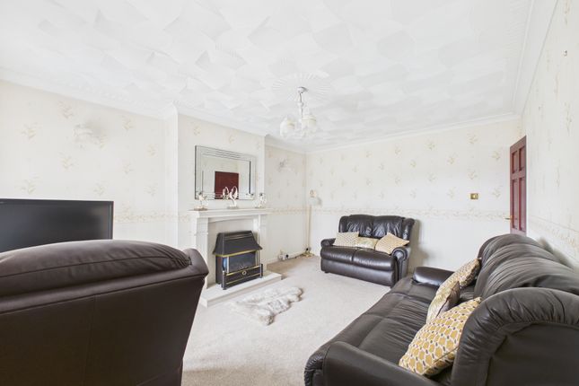 11, Lupin Drive, Haydock photo 4