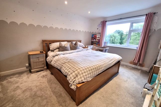 Semi-detached house for sale in Victoria Mount, Horsforth, Leeds
