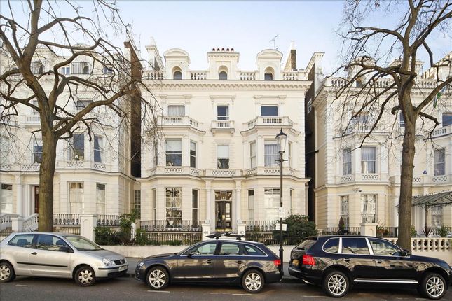 Studio for sale in Holland Park, London