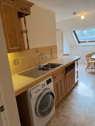 27, Church Lane, Lymington photo 5