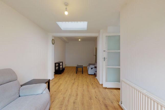 Audley Road, London photo 3