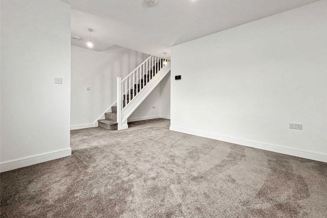 8, Foley Terrace, Hampshire photo 3