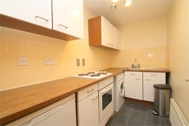 Studio for sale in Moormede Crescent, Staines-Upon-Thames