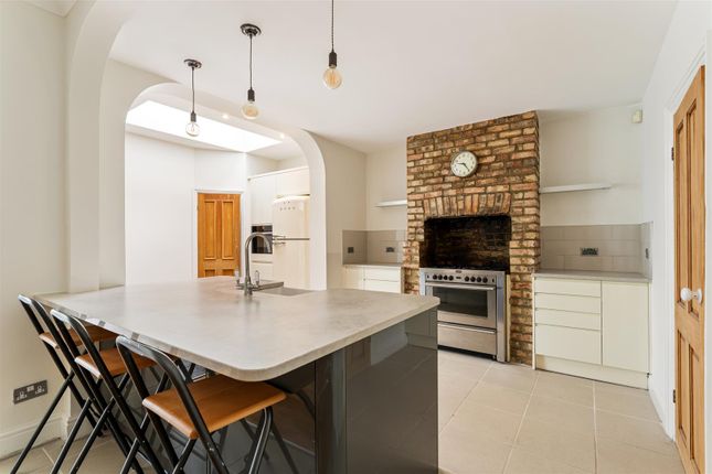 44, Chester Road, London photo 4