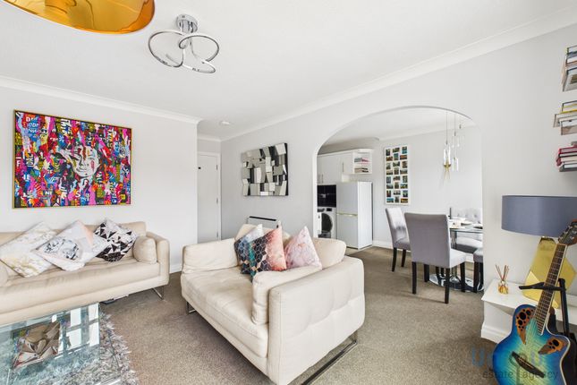 17, Gilderdale Court, Lytham St. Annes photo 2