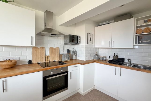 17 Whitworth House, Buckhurst Road, Bexhill-on-Sea photo 4