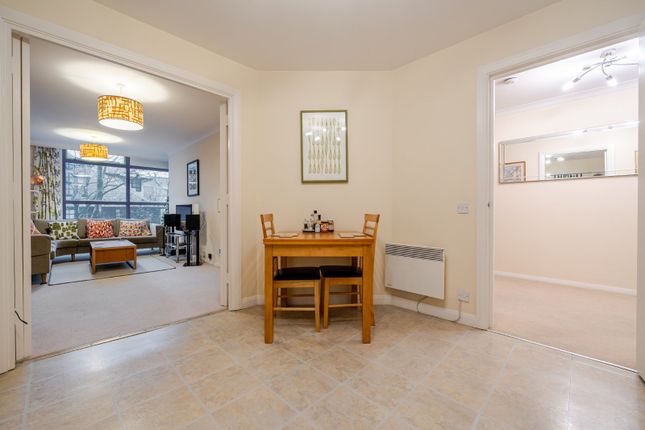Flat 112, Baltic Quay, 1, Sweden Gate, London photo 2
