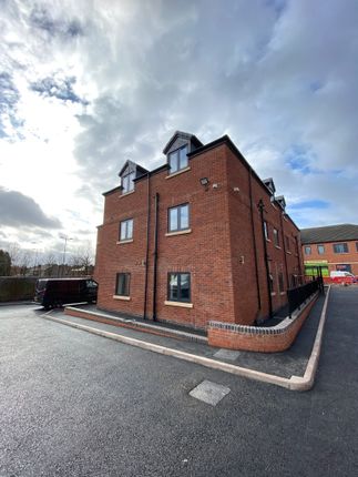 Thumbnail Studio to rent in Clay Lane, Coventry