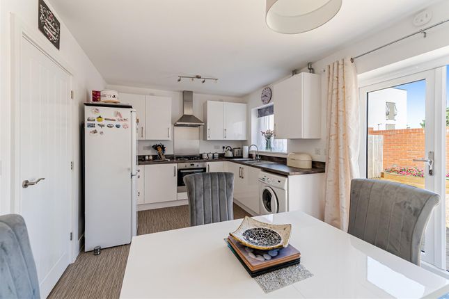 3, Lord Way, Weston super mare photo 4