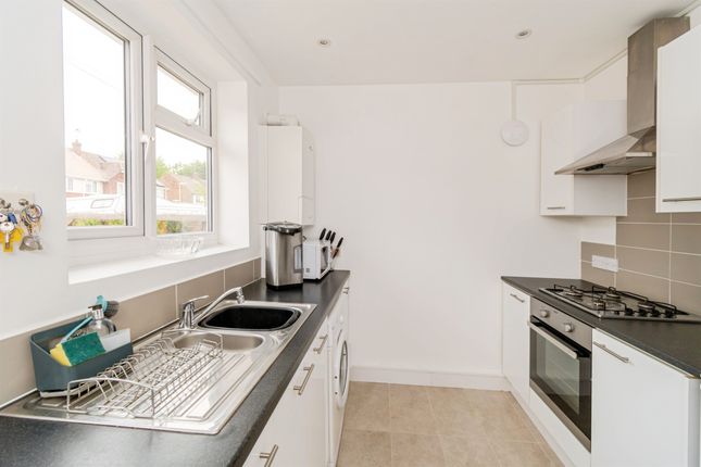12, Megan Road, Southampton photo 3