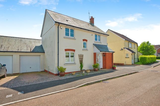 Thumbnail Link-detached house for sale in Shutgate Meadow, Williton, Taunton
