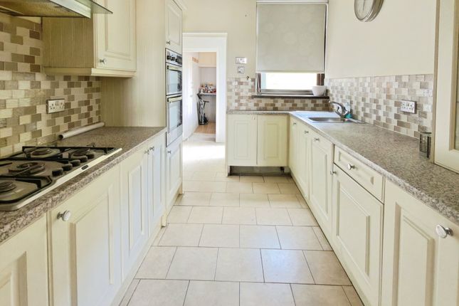 95, Margam Road, Port Talbot photo 2