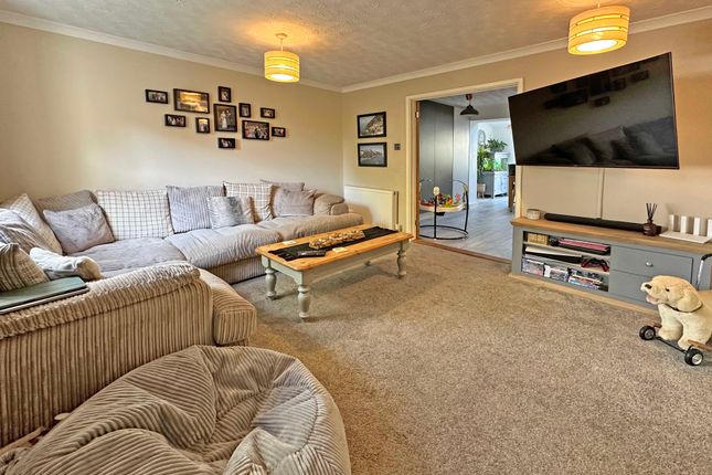 30, Loram Way, Exeter photo 3