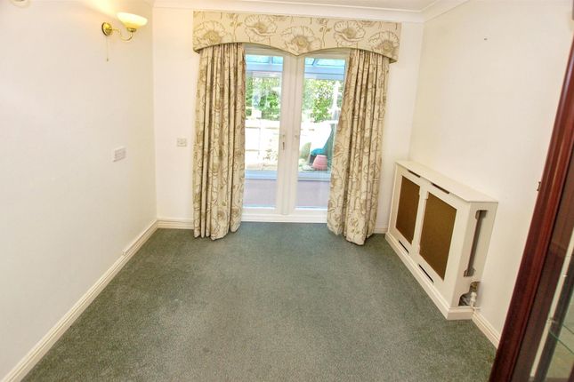 8, Nevill Court, West Malling photo 4