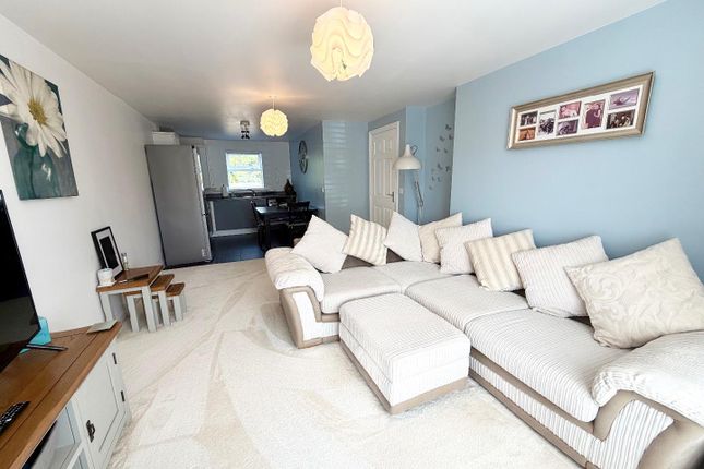24, Harpers Green, Stockton-On-Tees photo 2