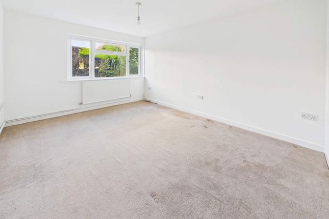 Heol Lewis, Rhiwbina photo 4