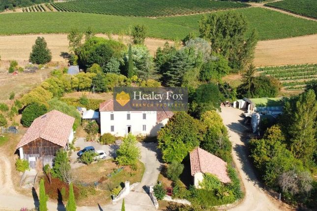 Farmhouse for sale in Castera Verduzan, Midi-Pyrenees, 32410, France