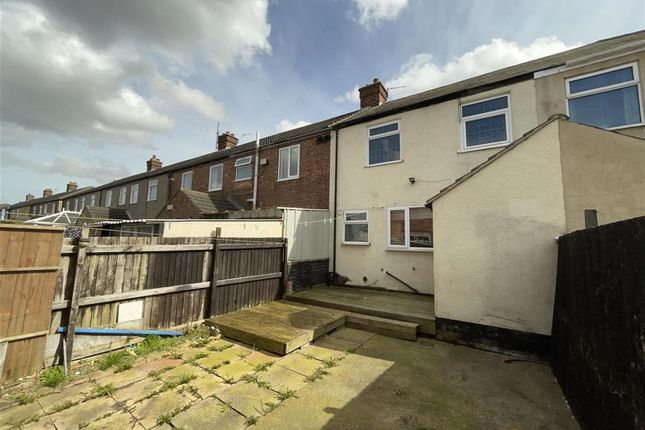 Terraced house for sale in Boulevard Avenue, Grimsby