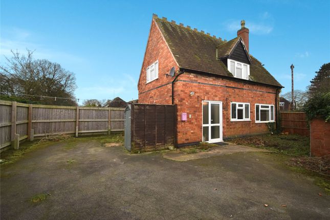 Link-detached house for sale in Gainsborough Road, Winthorpe, Newark, Nottinghamshire