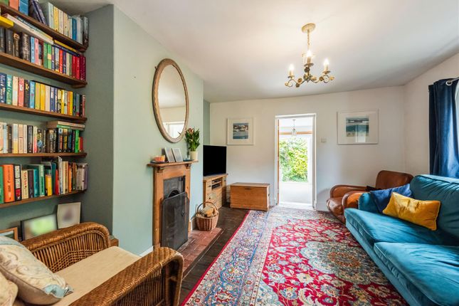 2 Chestnut View, Fyfield Road, Andover photo 3