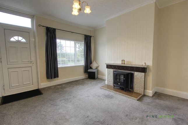 9 Bridle Road, Chesterfield photo 4