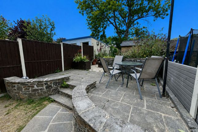 8, Treherbert Street, Lampeter photo 2