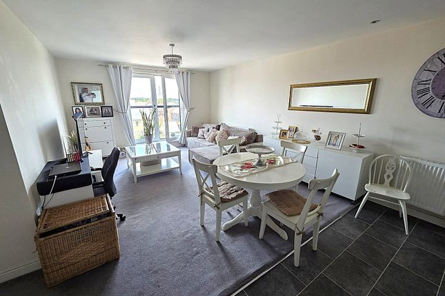 21, Purcell Place, Biggleswade photo 3