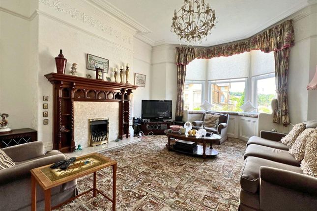 24, Trinity Road, Scarborough photo 3