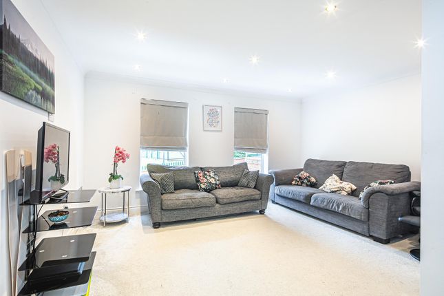 73, King Ecgbert Road, Sheffield photo 4
