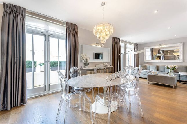 Flat for sale in Hamlet Gardens, Hammersmith, London