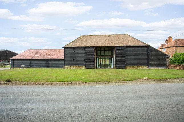 The Old Barn,,, Faggs Farm, Ashford photo 4