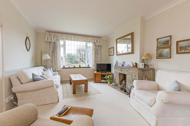 12, Hazell Way, Stoke Poges photo 2