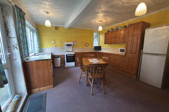 184, Yarm Road, Darlington photo 4