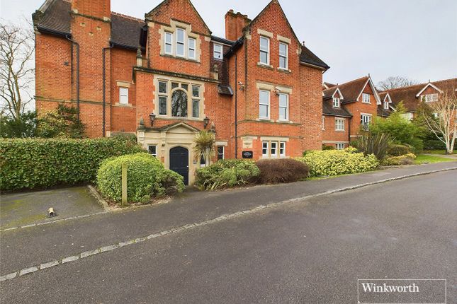Flat for sale in Upcross House, Upcross Gardens, Reading, Berkshire