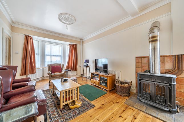 414, Canterbury Road, Folkestone photo 4