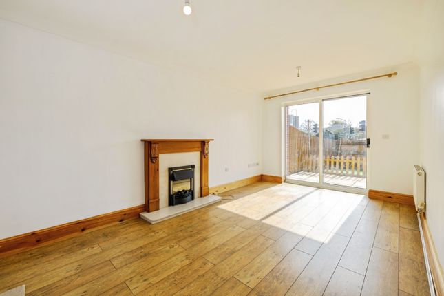 29, Foxglove Road, Market Rasen photo 3