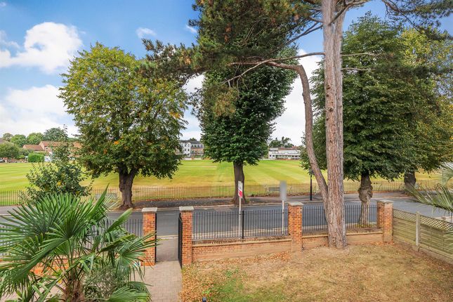 2-bed flat on Flat 4, Wellington House, 3, Wellington Road, Enfield, £438,000