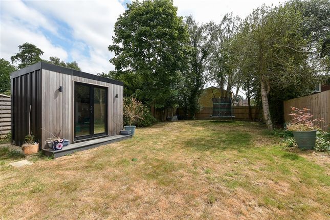 Rusper Road Ifield, Crawley photo 2