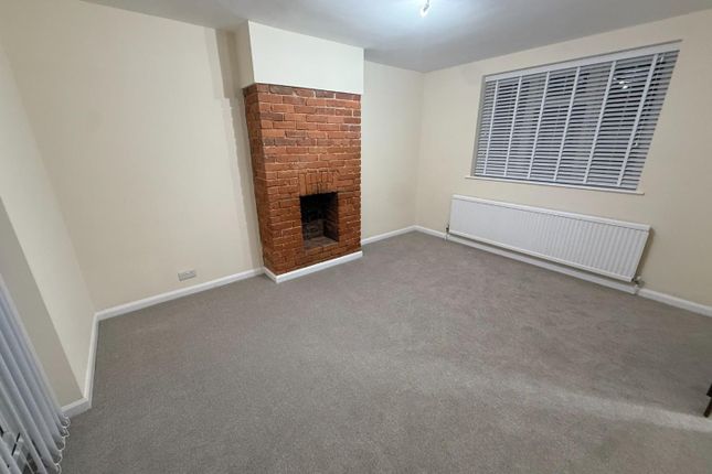 1, Tofrek Terrace, Reading photo 4