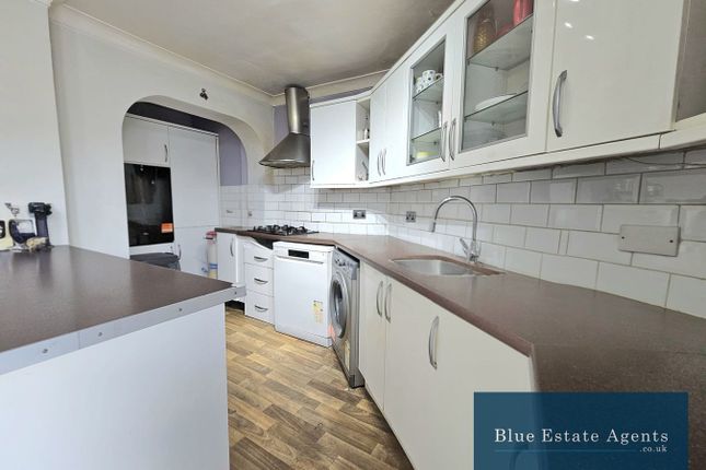 37, Weymouth Road, Hayes photo 2