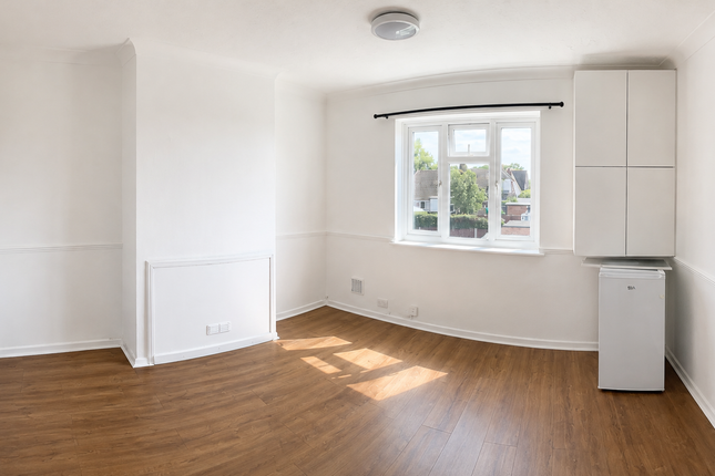 72 Woodbrooke Way,, Corringham, Stanford-le-Hope photo 2