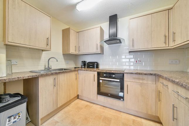 Flat 18, Catalina Court 61-63, Sunny Bank, London photo 3