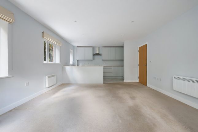 Hill View, Dorking photo 4