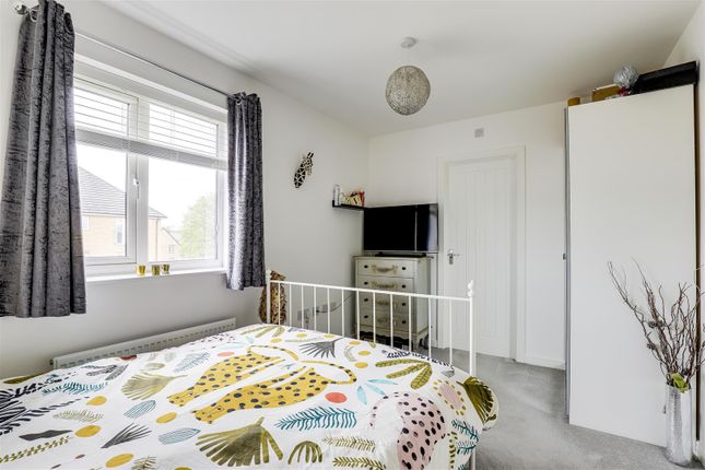 Flat for sale in Merchant Avenue, Beechdale, Nottinghamshire