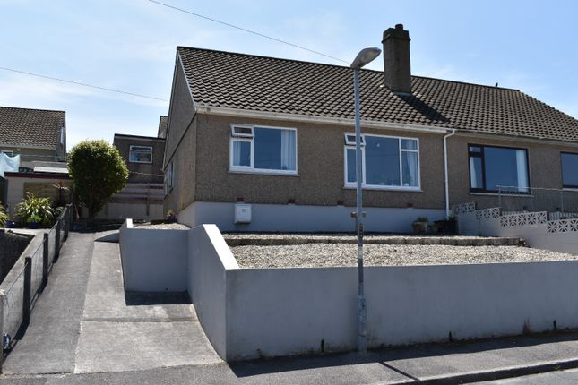 Thumbnail Bungalow to rent in Penvale Crescent, Penryn