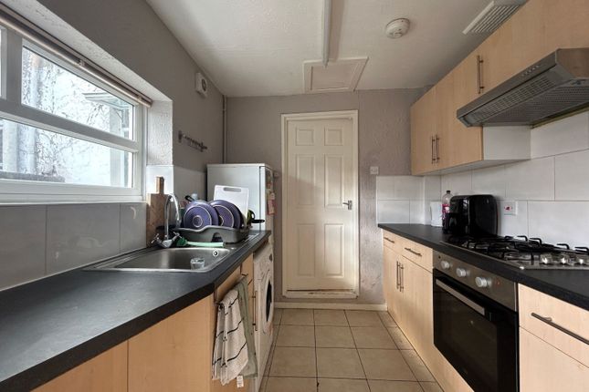 74, Harriet Street, Cardiff photo 2