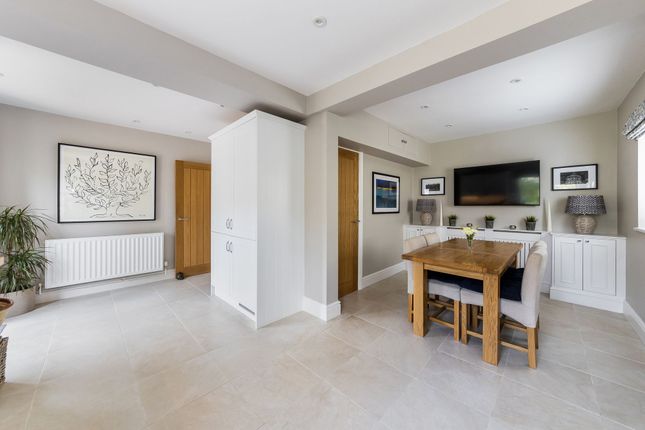 37 Sunningwell, Abingdon photo 3
