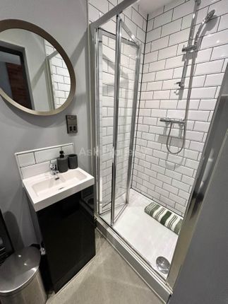 The Lofts, Lodge Lane Room, Derby photo 2